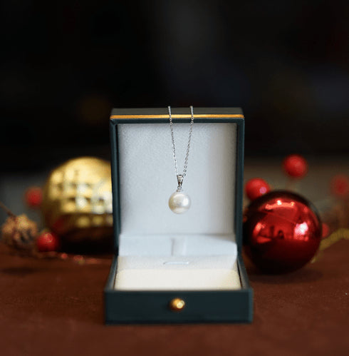 Classic Freshwater Pearl Pendant Necklace - House Of Pearls